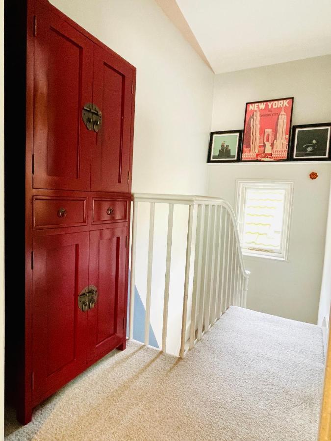 Stylish 2-bedroom Townhouse Next To Station * Hove