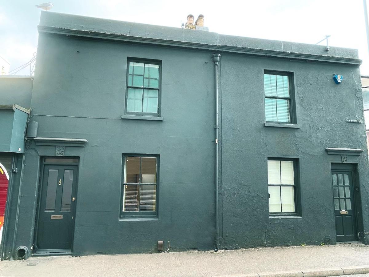 Stylish 2-bedroom Townhouse Next To Station Appartement Hove